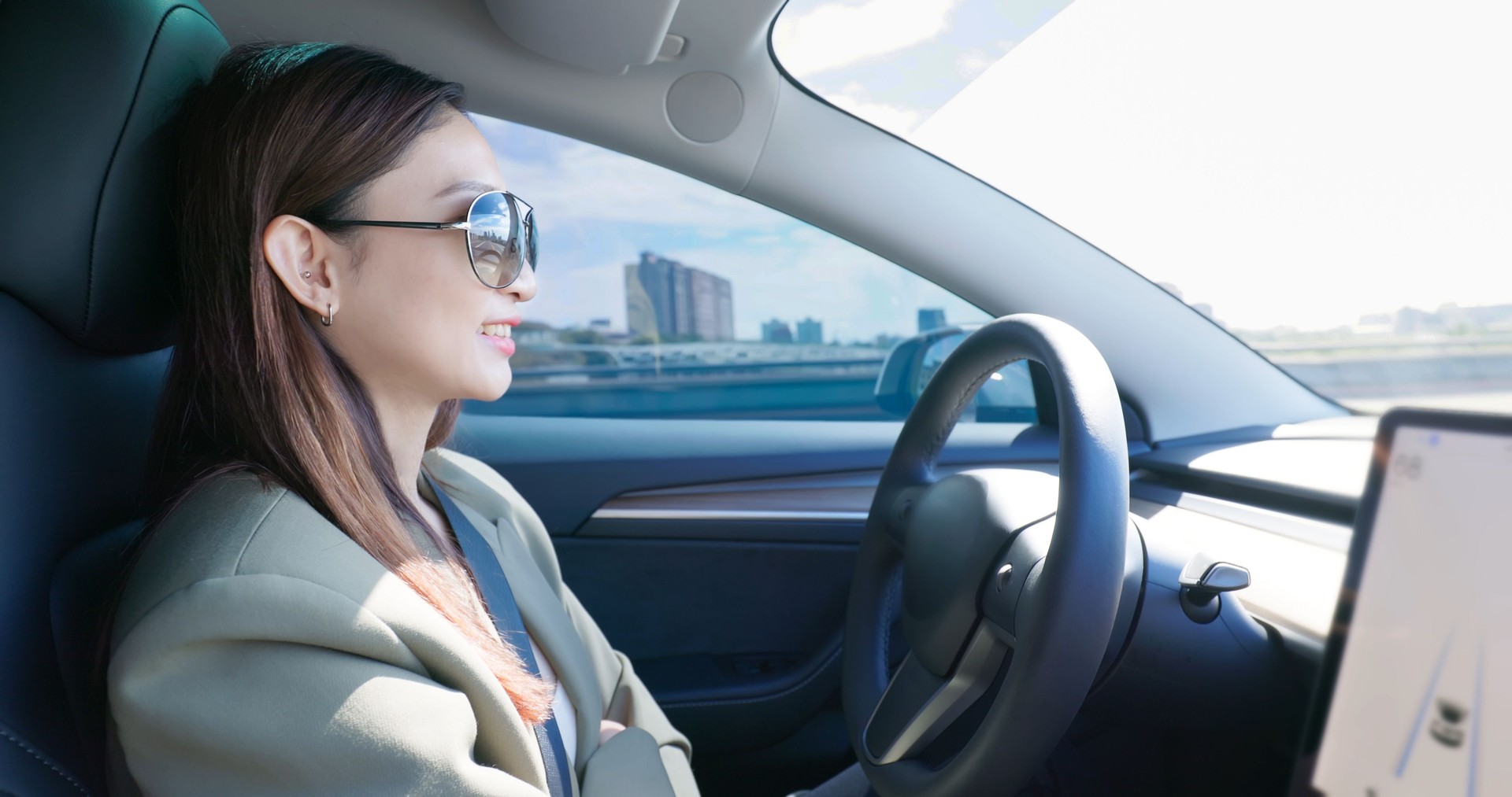 Smart Self Driving Car Concept